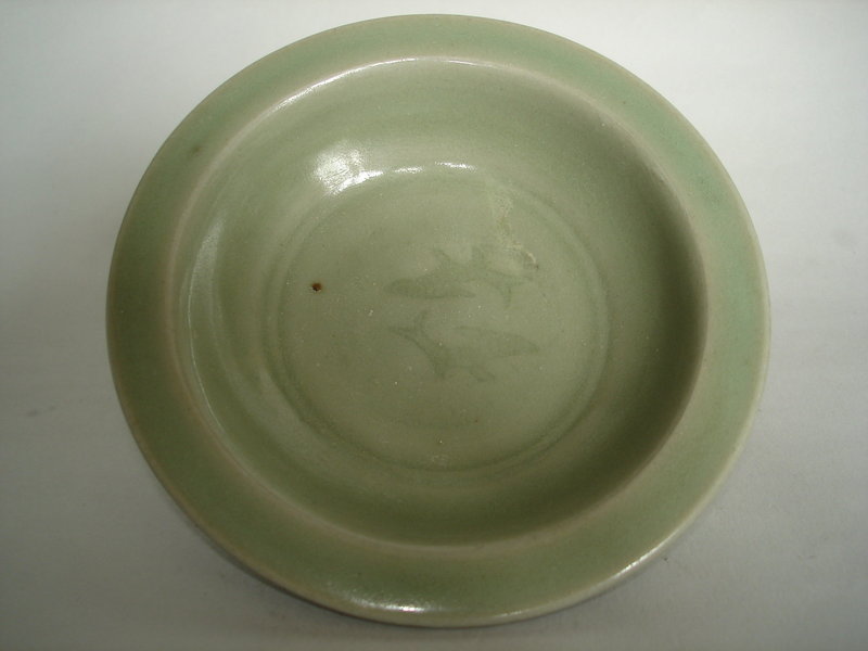 Longquan Green Ware 'Marraige' Dish - Yuan Dynasty