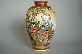 Fine Japanese Satsuma Earthenware Vase - Meiji - 15.5cm