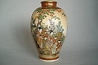 Fine Japanese Satsuma Earthenware Vase - Meiji - 15.5cm