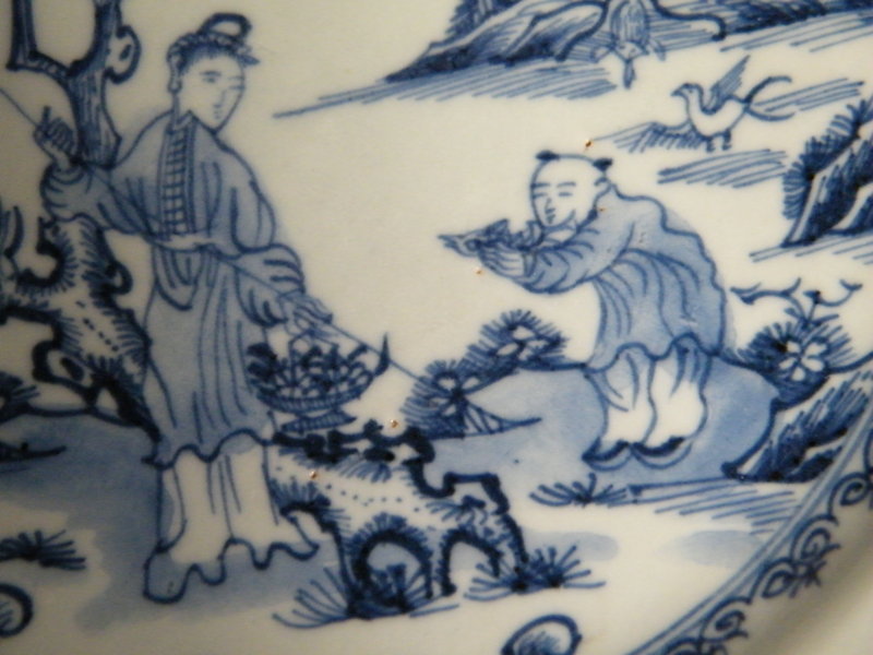 Early 18th Century Chinese Export Plate circa 1730-1750