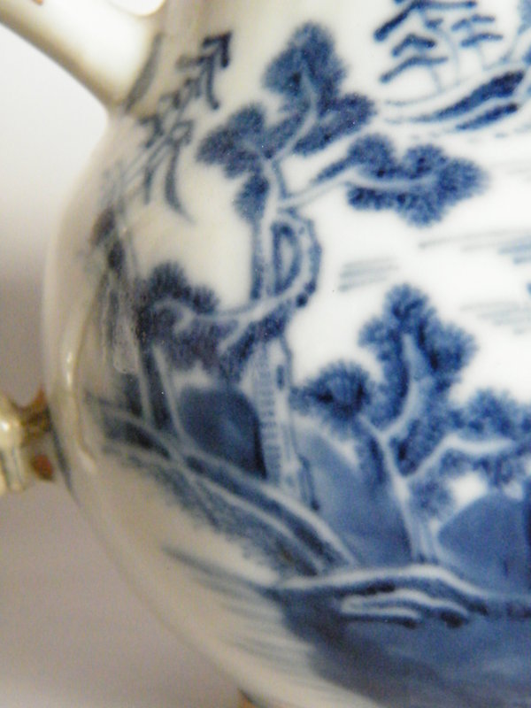 18th Century Chinese Export Stirrup Handled Cream Jug