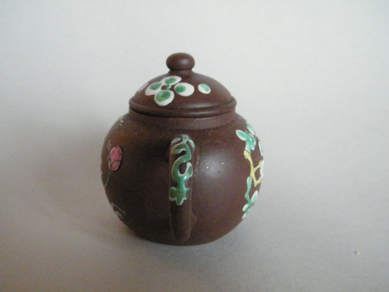 Small Early 20th Century Yixing Teapot, Republic Period
