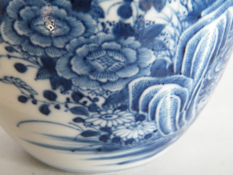 18th Century Blue &amp; White Chinese Export Jar c1720-1730