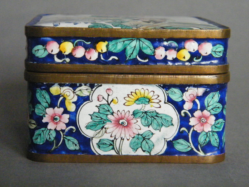 19/20C Chinese Enamel Box and Cover 1891-1908 Guangxu