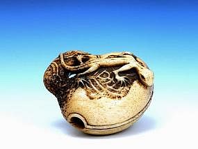 19C Japanese Stag Antler Netsuke Lizard on Mokugyo