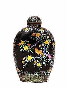 Meiji Japanese Lac Burgaute Lacquer Pearl Snuff Bottle