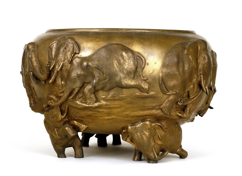 Meiji Japanese Bronze Elephant Hibachi Planter Bowl Pot