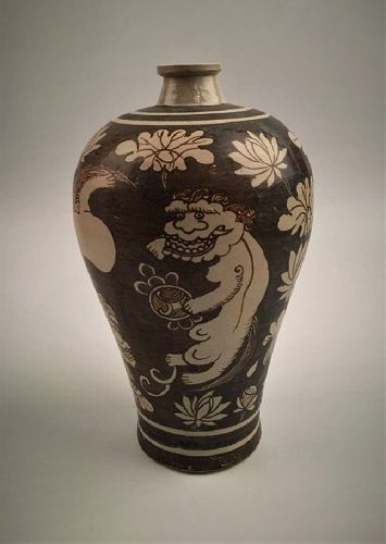A Rare Late Song/Early Yuan Dynasty Meiping-Vase with Kylin-Lotus Moti