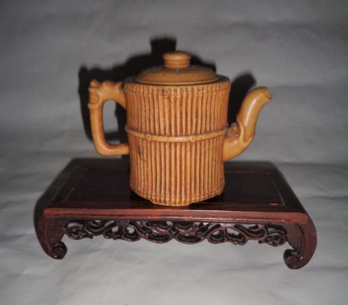 A Rare Zisha Bamboo-Shaped Teapot with an Eight-Diagram Cover