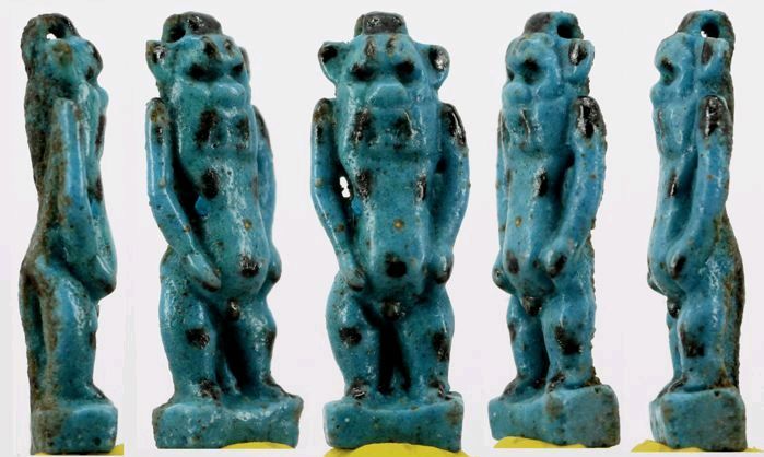 Museum quality faience Bes Amulet - ca. 3,2 cm c. 1,26 inches