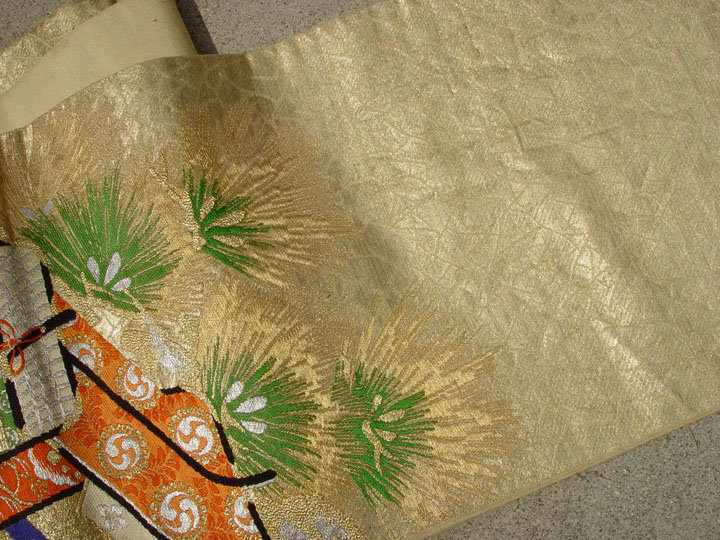 Japanese Silk Obi, Royal Carriage and Pines in Gold