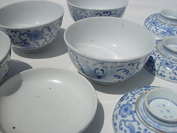 Hirado Blue and White Sometsuke bowls