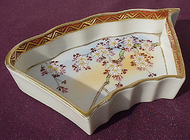 Beautiful Hand Painted Kutani Dishes in Wooden Tray