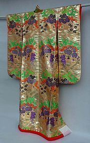 Beautiful Gold Japanese Wedding Gown. Noh Costume like