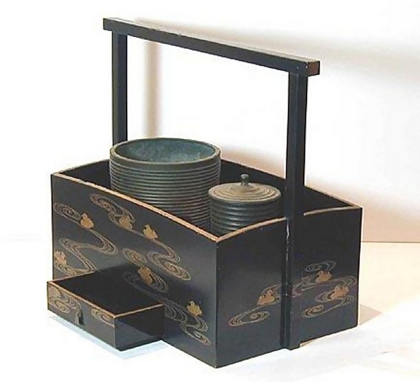 Antique Japanese Smoker's Set with Makie
