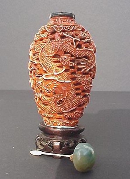 Antique Snuff Bottle Reticulated Dragon Phoenix