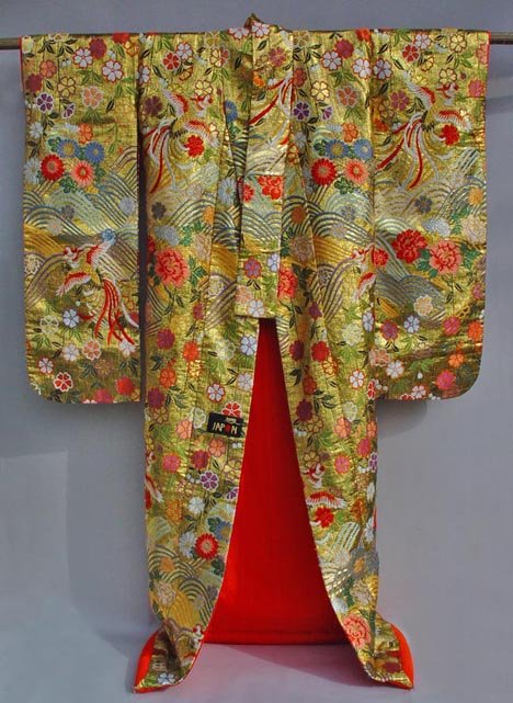 Gold Japanese Uchikake Wedding Gown by Yumi Katsura