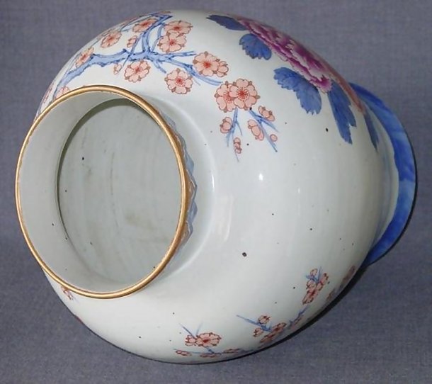 Large Japanese Arita Vase in Fukagawa Style