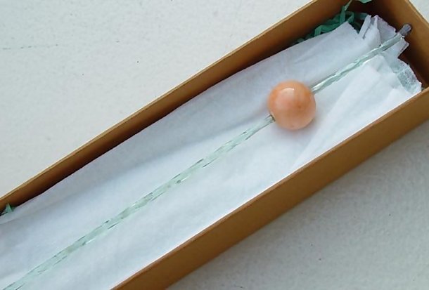 Antique Japanese Glass Kanzashi Hairpin with Coral