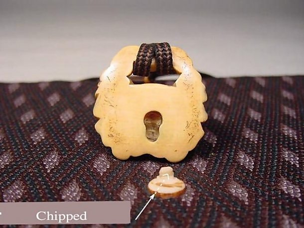 Japanese Antique Woven Tissue Holder, Carved Lion Head