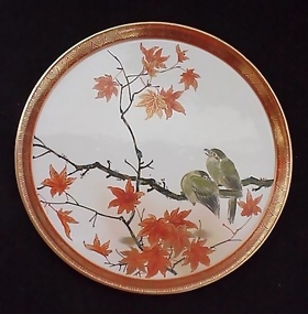 Japanese Kutani Flat Plate with a Pair of Birds