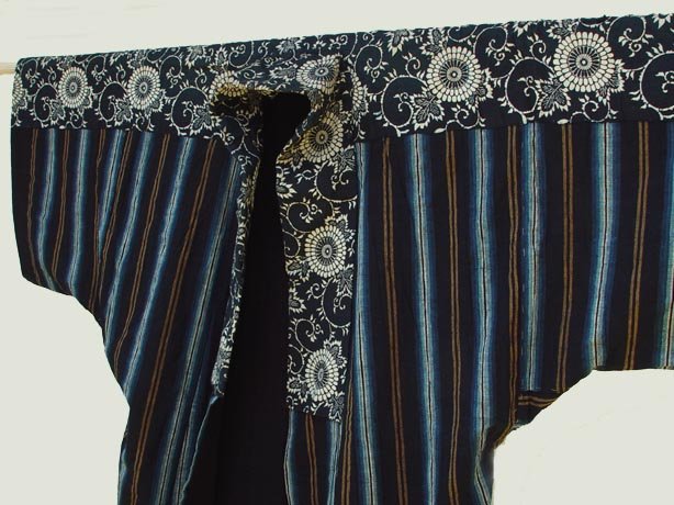 Japanese Yogi, Kimono Shape Cotton Bed Cover, Stripes