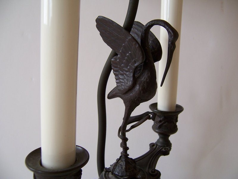 An Elegant Late 19th / Early 20th Century Bronze Lamp