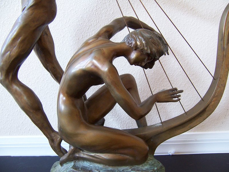 Misha Frid, &quot;The Harp Player&quot; in Bronze