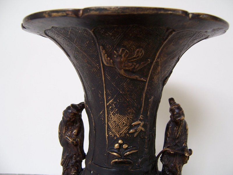 Zun-Shaped Bronze Vase, Chinese Ming or Japanese Edo
