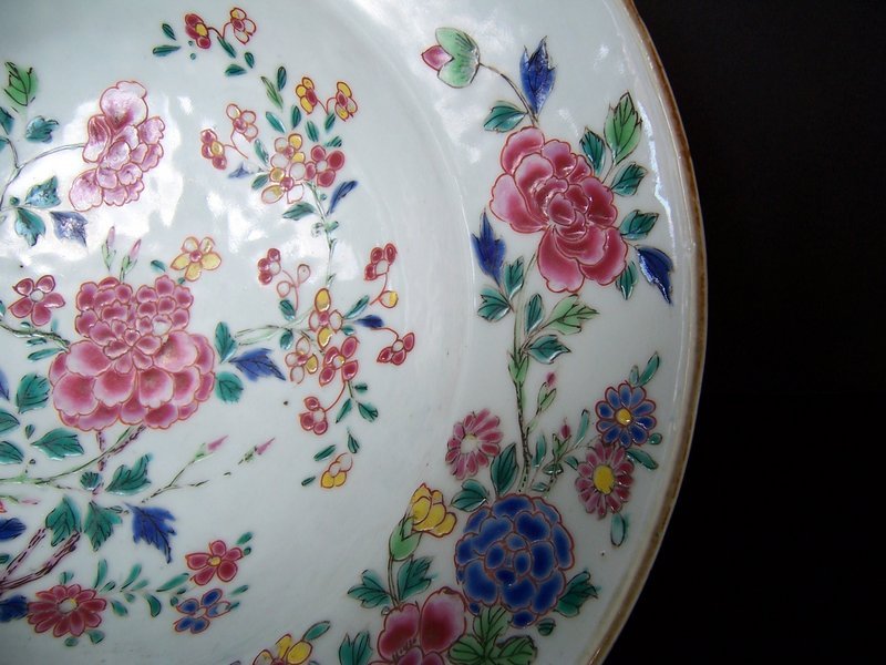 A Famille Rose Barber's Bowl, Yongzheng (1723-1735)
