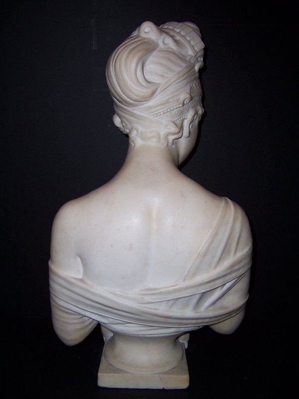 Fine Carved Marble Bust of Madame Recamier, late 19th