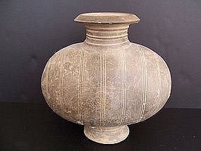 A Very Good Qin or Han Dynasty Cocoon Jar