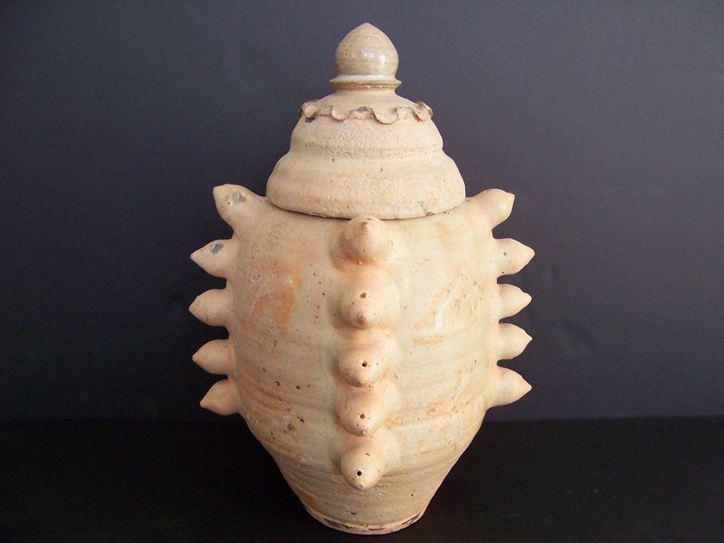 A Very Rare Song Dynasty Stoneware Jar 960-1279 AD