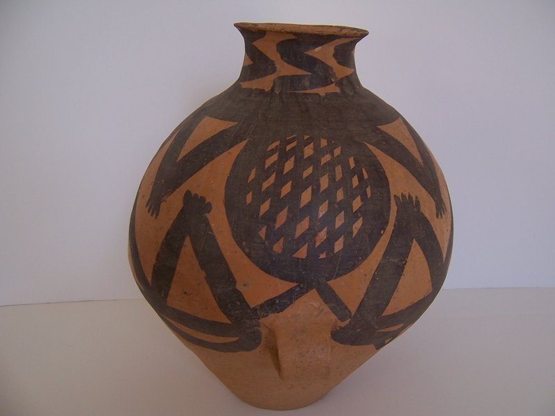 A Fine and Large Majiayao Neolithic Jar with TL Test