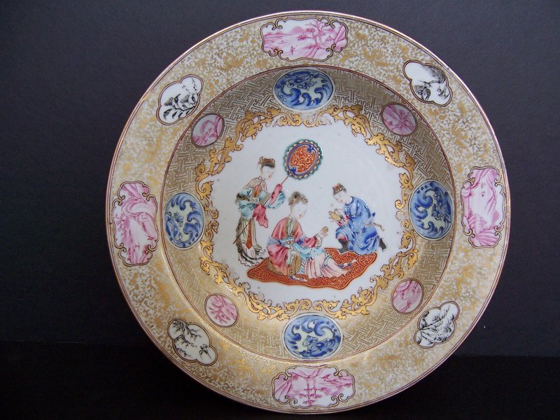 A Superb Qianlong Period (1736-1795) Famille Rose Dish