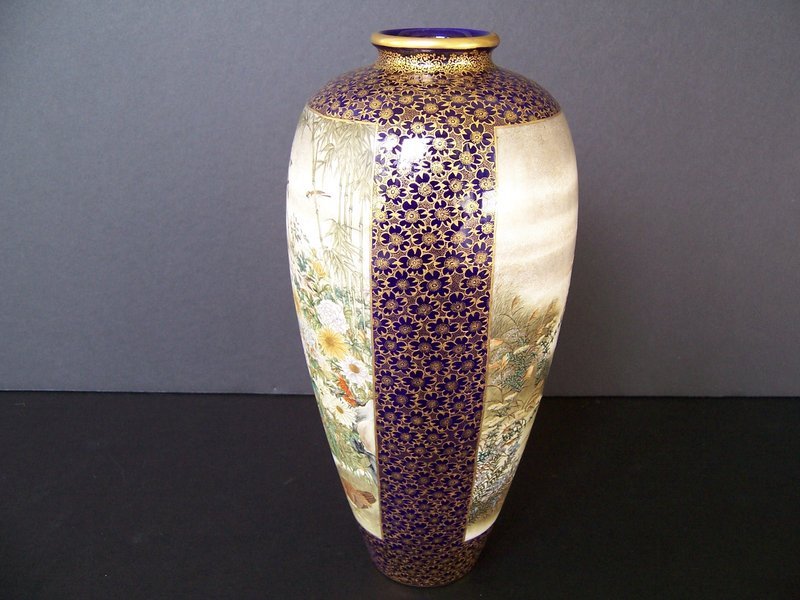 A Superb Kinkozan Satsuma Vase, Meiji Period 1868-1912