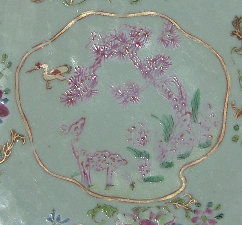 A famille rose &quot;deer&quot; plate, Qianlong (1736 - 1795)