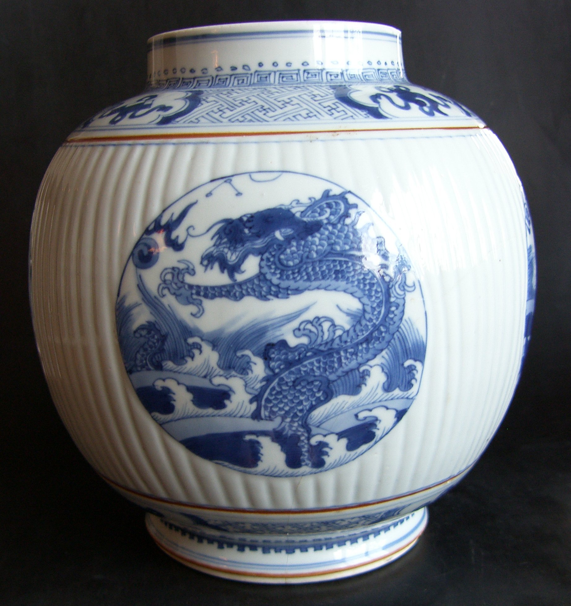 Palace Jar, Kangxi ( 1662 - 1722 )