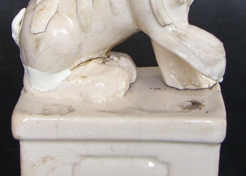 Foo dog, Blanc de Chine, Kangxi ( 1662 - 1722 )