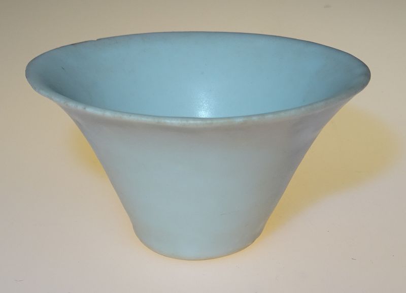 White glazed cup, Ming dynasty