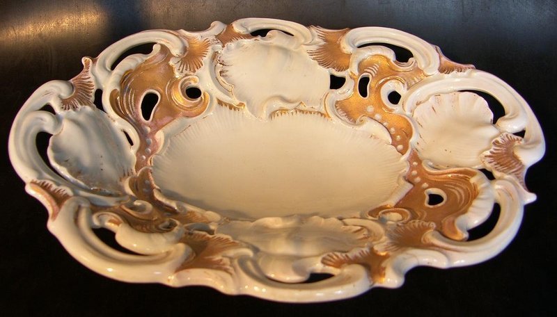 Meissen gold and bronze plate around 1850 - 1860