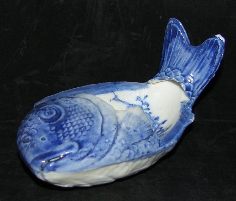 Canton Fish bowl in underglaze blue. 1850 - 1900