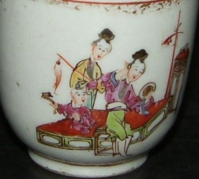 Cup with figures in iron-red, Qianlong (1736 - 1795)