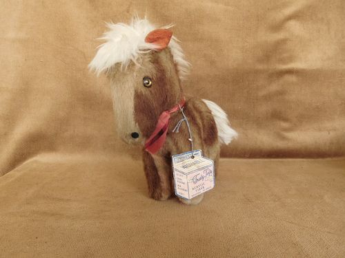 TRUDY TOYS TWO COLORS MINI HORSE