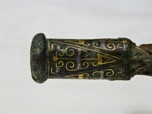 Antic Chinese Bronze inlaid with gold.