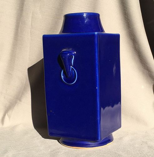Porcelaine vase in blue enamel .Qianlong mark
