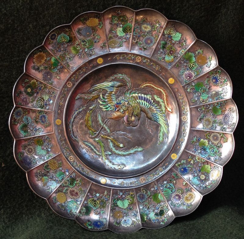 Exceptional silver enameled plate. Meiji period.