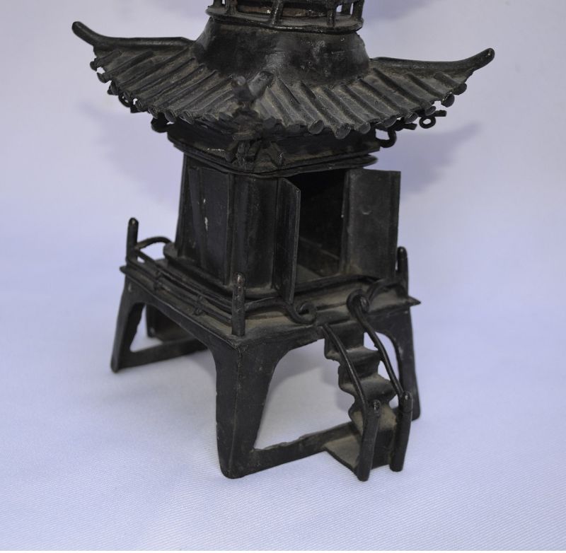 Bronze pagoda cast in 3 parts. Ming period or earlier.
