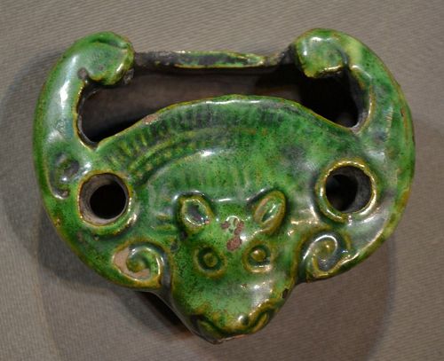 Small schollar object in green enamelled porcelain.China 17thcentury