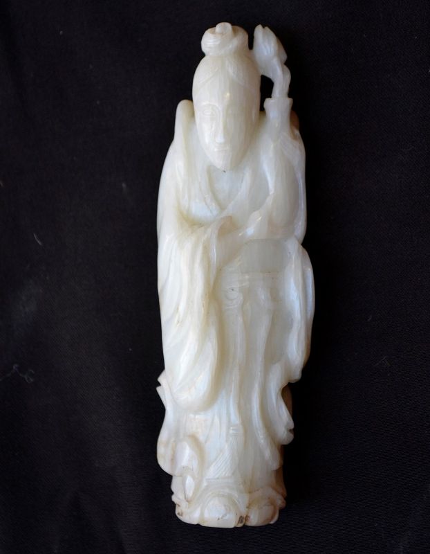 Guanyin in white jade. Qing or before.